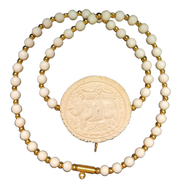 Moo Per (Wealth Pig) Nga Chang necklace