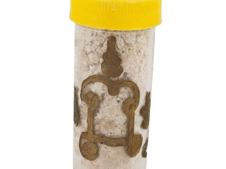 Yaa Faed Poo Ying Maha Saneh Charm Powder