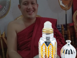 A Classic Metta Oil