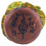 Mae Dao Pot bottom view