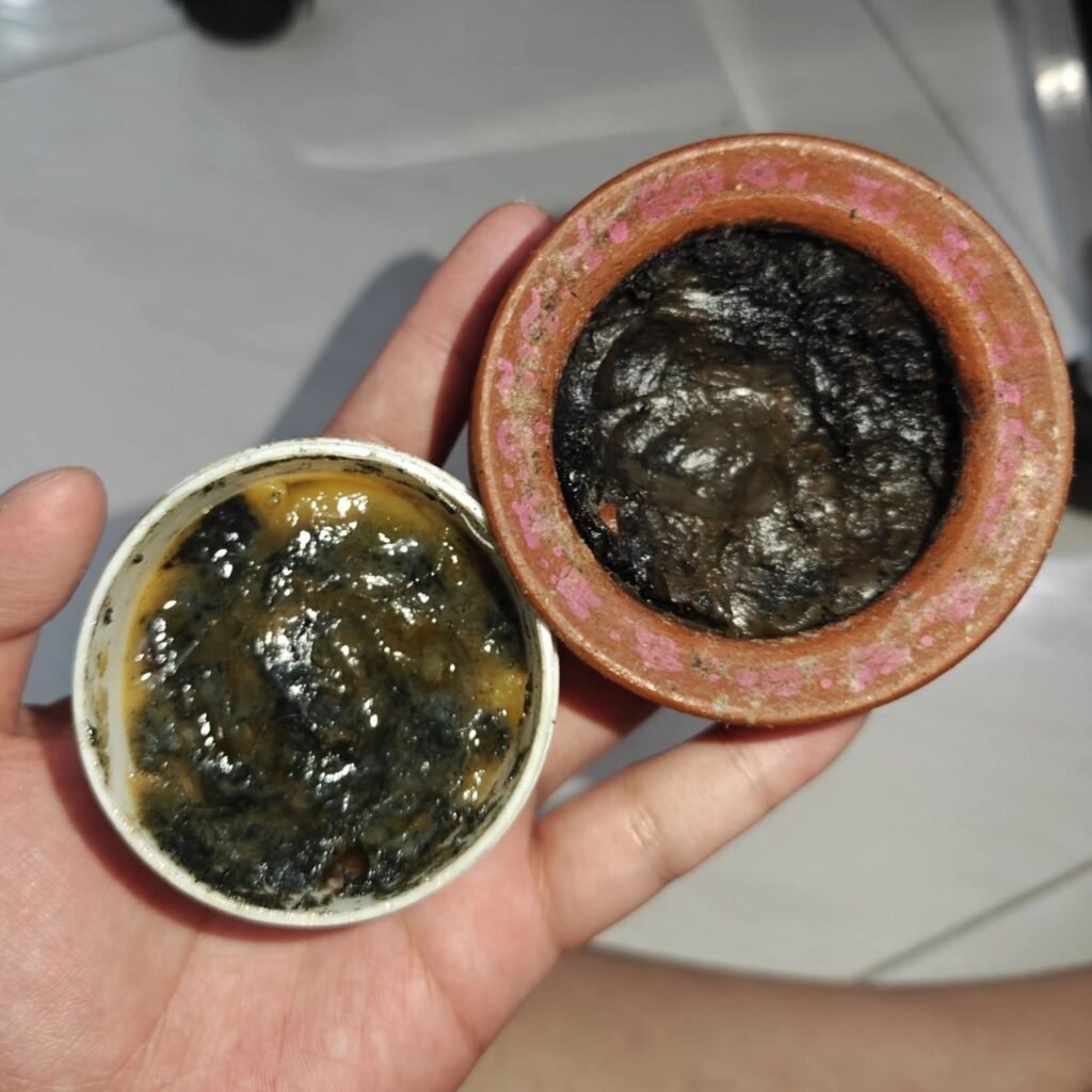 Hakom See Pheung sacred wax connected to Phaya Ghob Hakom wicca