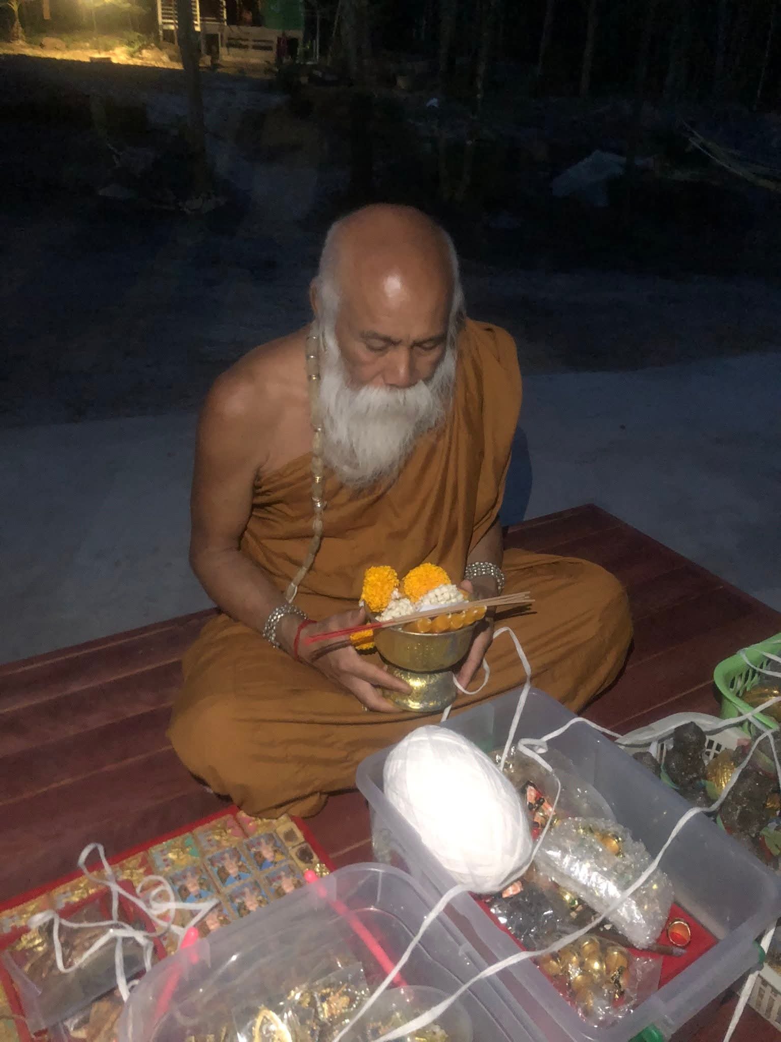 Khun Paen Saneh Nuea Duang – Charm Beyond Fate - Image 23