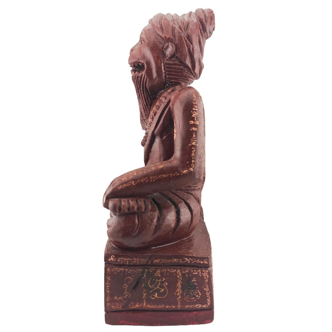 Side view of old Lersi Sermingpai Bucha by Ajarn Kitkamo