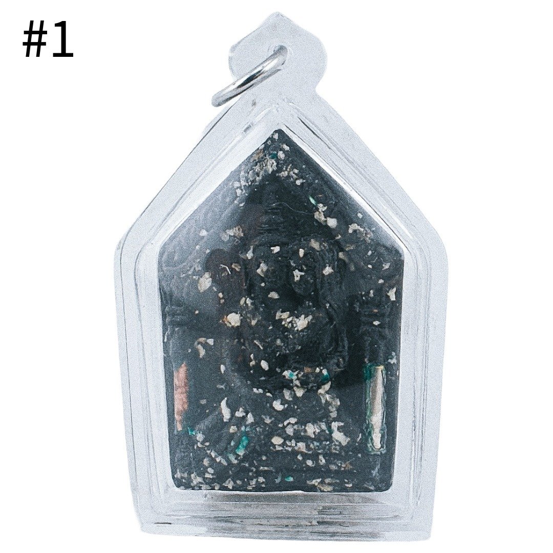 Ajarn Nut Special Batch Lukkok Khun Paen Variation 1 front with heavily embedded Prai and Lukkok materials