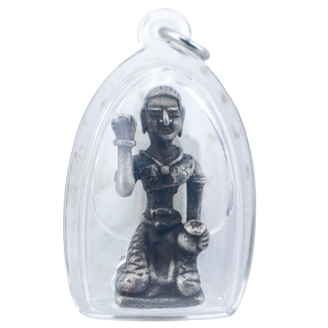 Front view of Forgotten Nang Kwak discovered by Phu Lersi Pong in BE 2569, showing the beckoning hand and money bag.